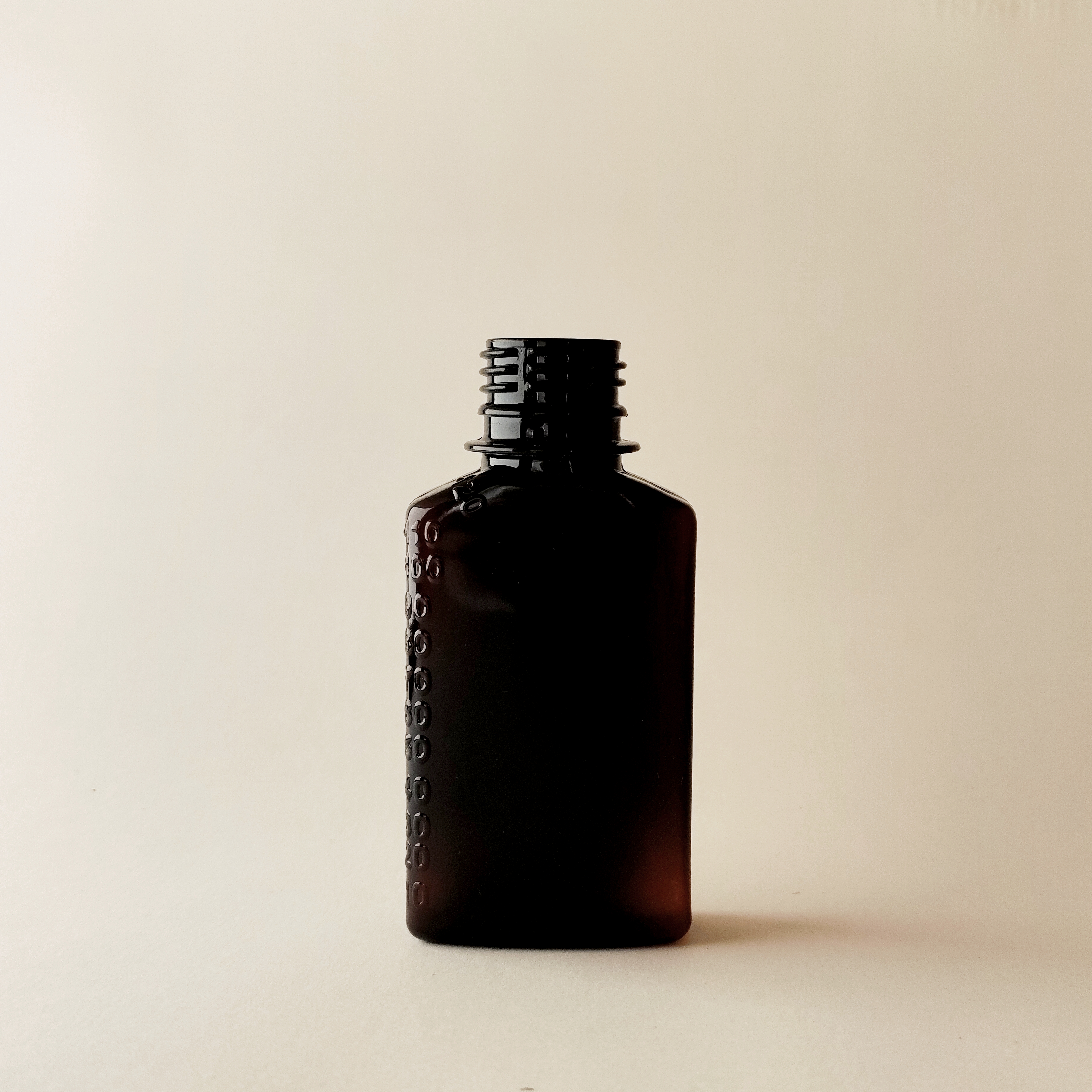 بطری پت ۱۲۰ سی سی کتابی قهوه ای کیسه ۶۰۰ عددی با درب